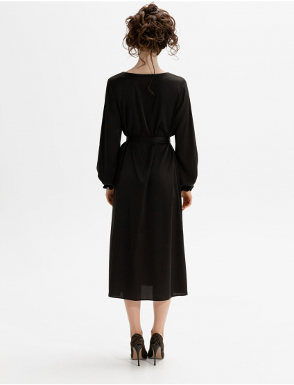 Картинка Чорна шовкова сукня з поясом