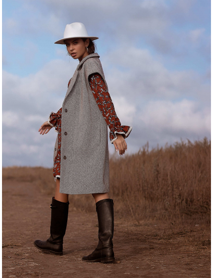 Картинка Бежевий твідовий жилет