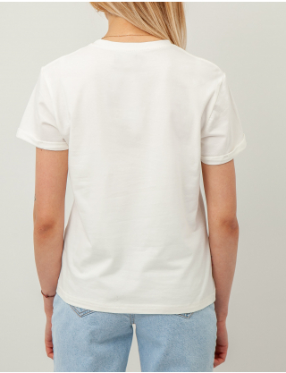 Картинка Біла футболка з принтом