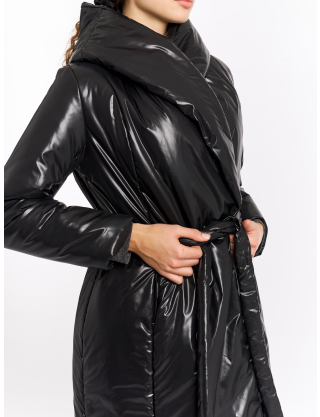 Картинка Чорний пуховик