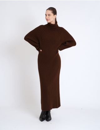 Картинка Сукня темно-коричнева