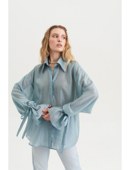 Картинка Блакитна блуза