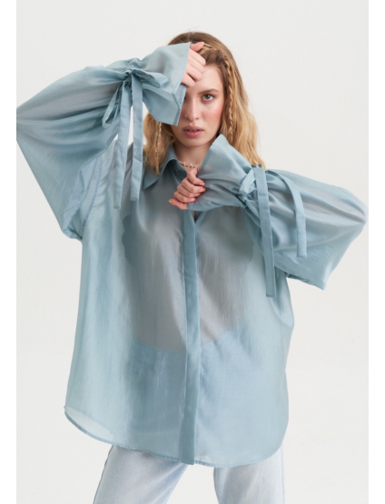 Картинка Блакитна блуза