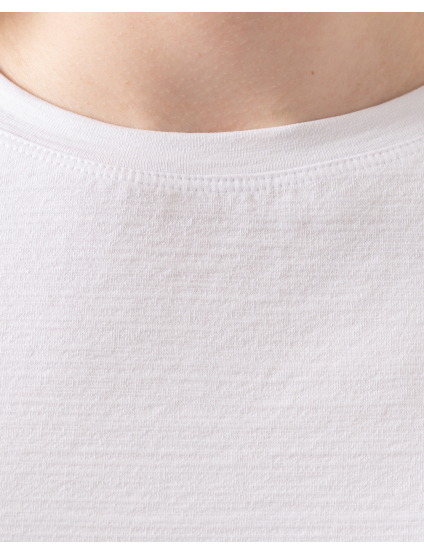 Картинка Біла футболка