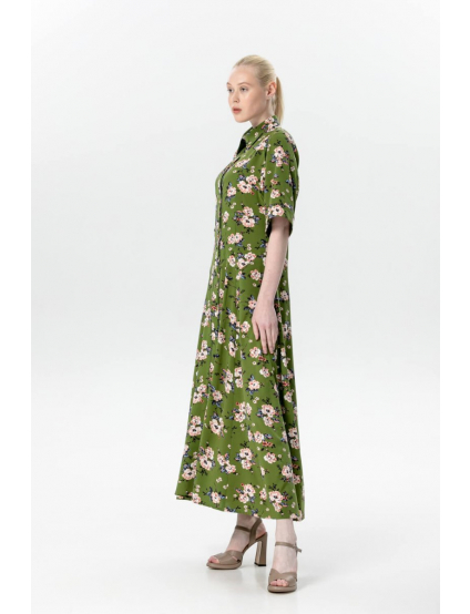Картинка Зелена сукня з візерунком