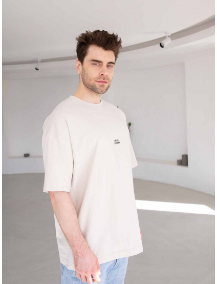 Картинка Футболка бежева