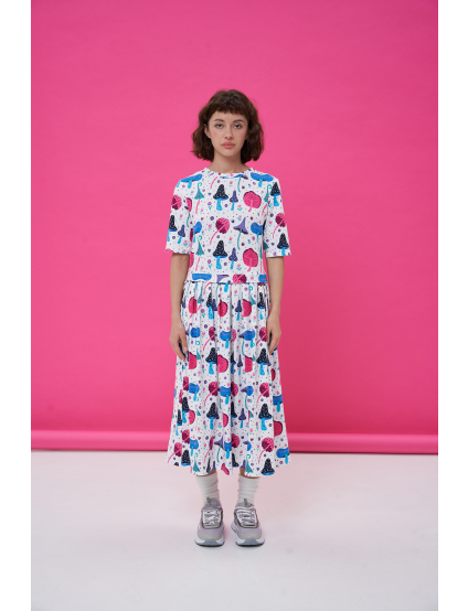 Картинка Біла сукня з візерунком