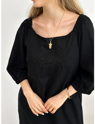 Картинка Сукня міді чорна з вишивкою