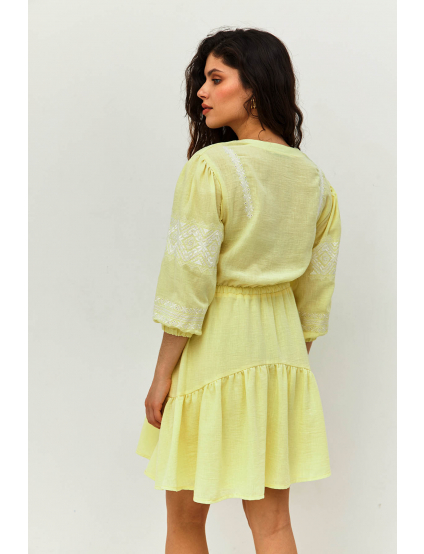 Картинка Літня сукня з вишивкою на рукавах