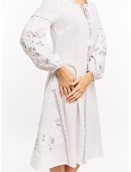 Картинка Вишита сукня біла