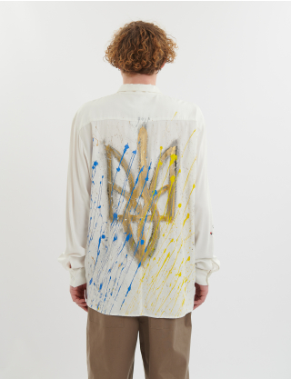 Картинка Сорочка біла з принтом на спині