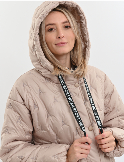 Картинка Бежева куртка