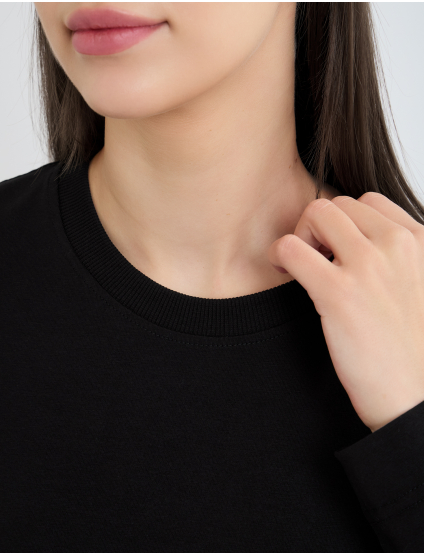 Картинка Лонгслів чорний