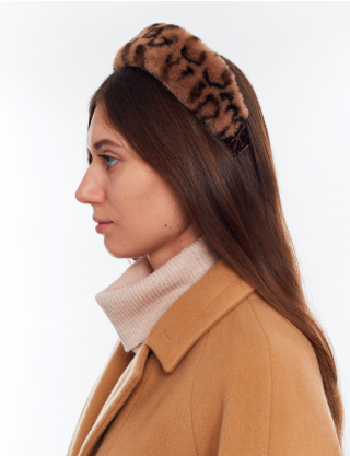 Картинка Пухнастий обруч