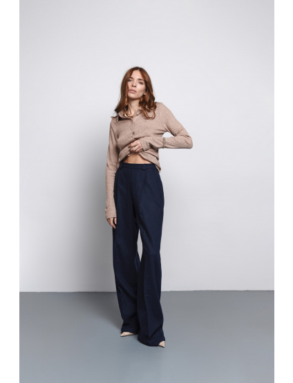 Картинка Темно-сині брюки