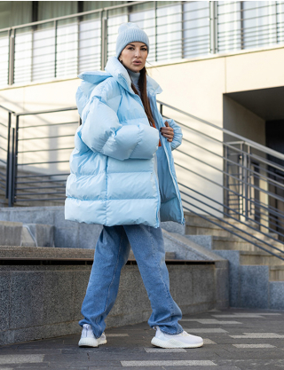 Пуховик блакитний Картинка Пуховик блакитний