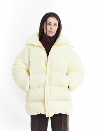 Пуховик жовтий Картинка Пуховик жовтий