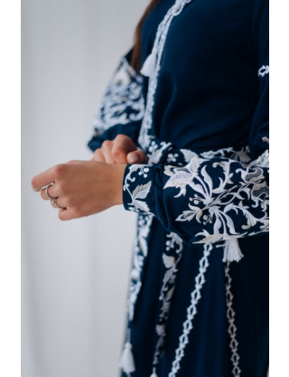 Картинка Вишита сукня "Христина" синя з білим орнаментом