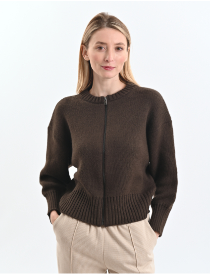Картинка Кофта темно-коричнева