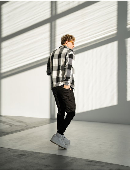 Картинка Сорочка чорна картата