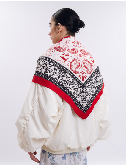 Картинка Хустка червона з принтом