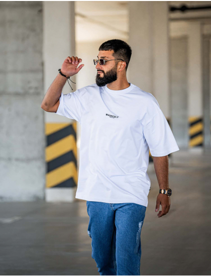 Картинка Футболка біла з принтом