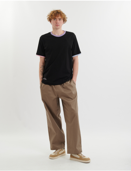 Картинка Футболка чорна 