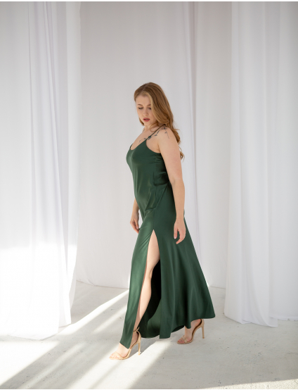 Картинка Сукня максі зелена з розрізом