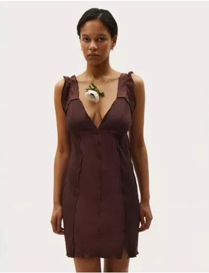 Картинка Сукня темно-коричнева хвиляста