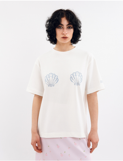 Картинка Футболка біла з декором 