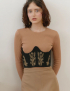 Картинка Корсет чорний з вишивкою 