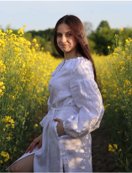 Картинка Сукня вишита міді біла