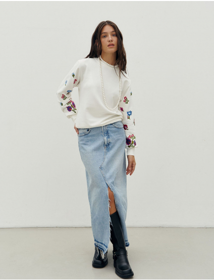 Картинка Світшот білий з вишивкою