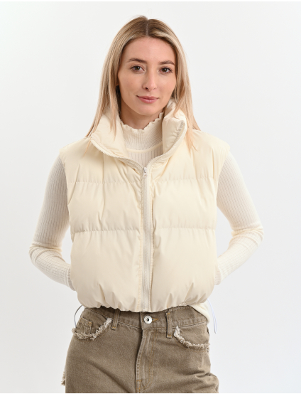 Жилет з високим коміром молочний Картинка Жилет з високим коміром молочний