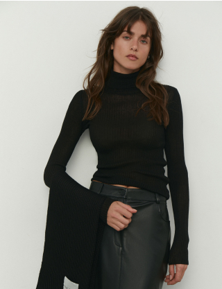 Картинка Гольф чорний