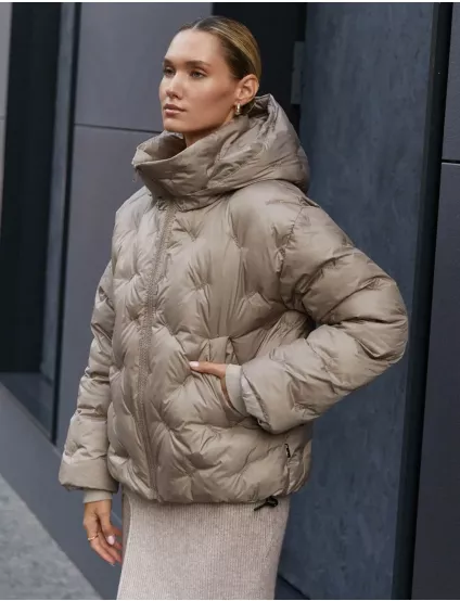 Картинка Куртка бежева