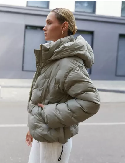 Картинка Куртка зелена