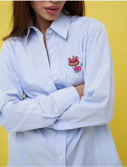 Картинка Сорочка блакитна з вишивкою