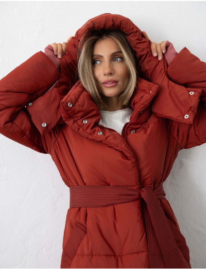 Картинка Пуховик бордовий