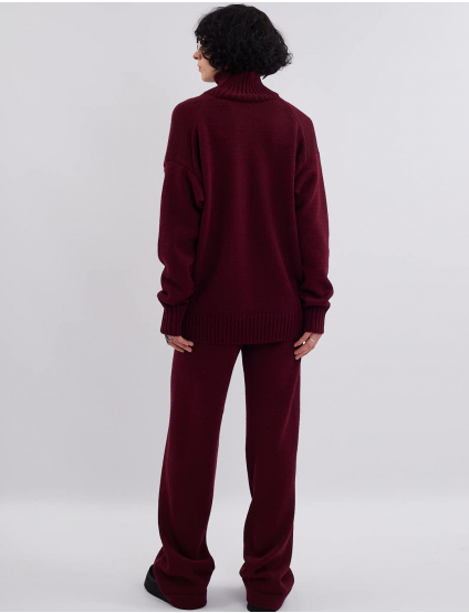 Картинка Костюм бордовий