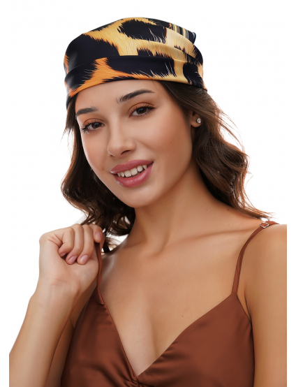 Картинка Хустка коричнева з принтом