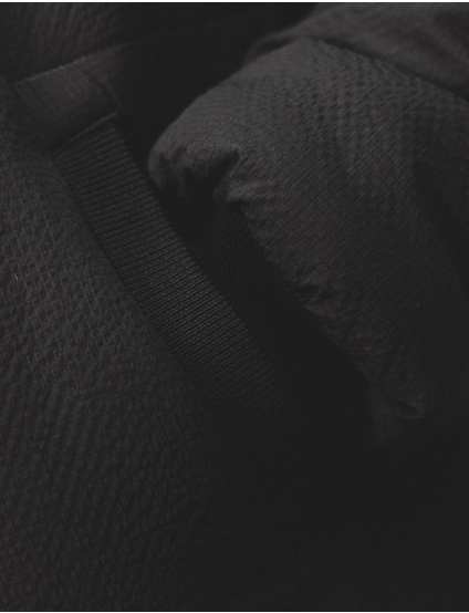 Картинка Куртка чорна