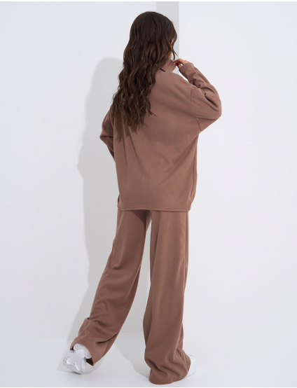 Картинка Костюм коричневий