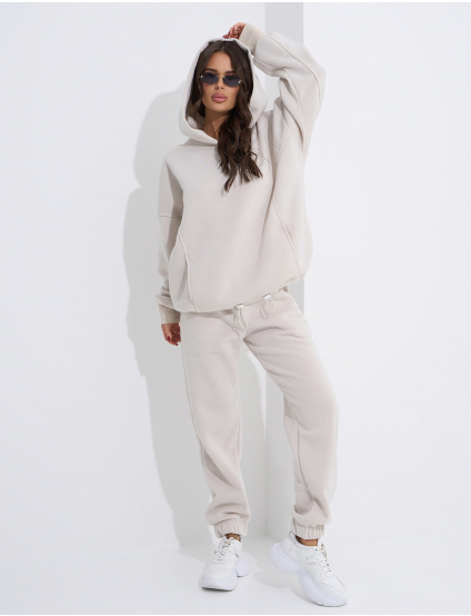 Картинка Костюм бежевий