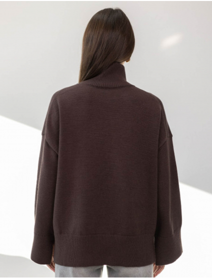 Картинка Светр темно-коричневий