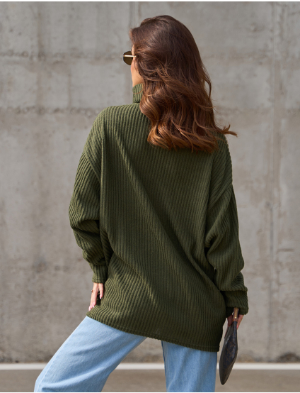 Картинка Светр зелений 