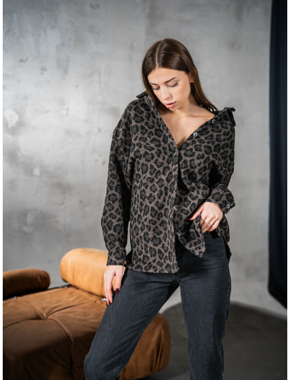 Картинка Тепла жіноча сорочка з леопардовим принтом