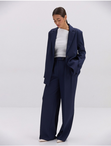 Картинка Костюм темно-синій