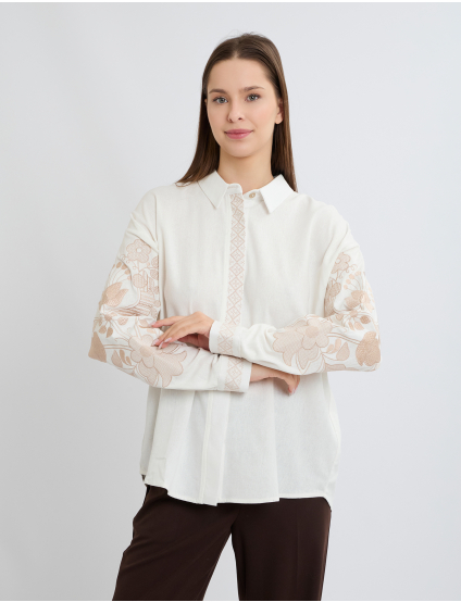 Картинка Вишиванка біла з золотою вишивкою
