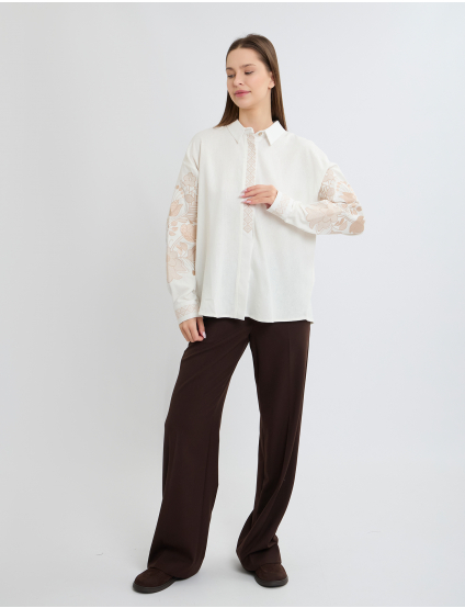 Картинка Вишиванка біла з золотою вишивкою